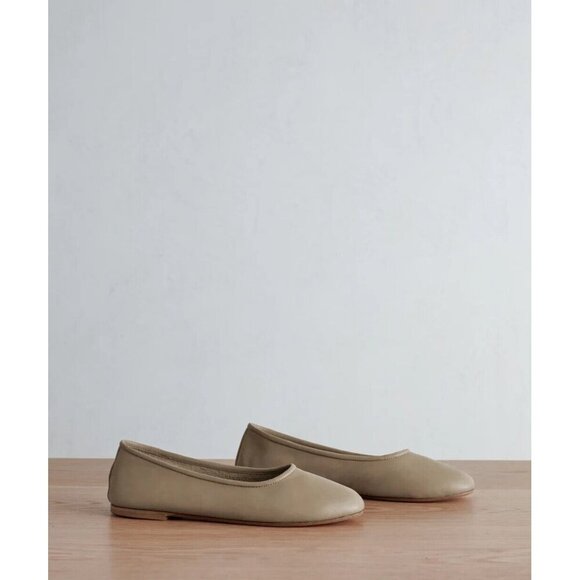 Jenni Kayne Charlotte Ballet Flat in Khaki Brown Leather Size 38 (8 Equivalent) - Picture 2 of 14